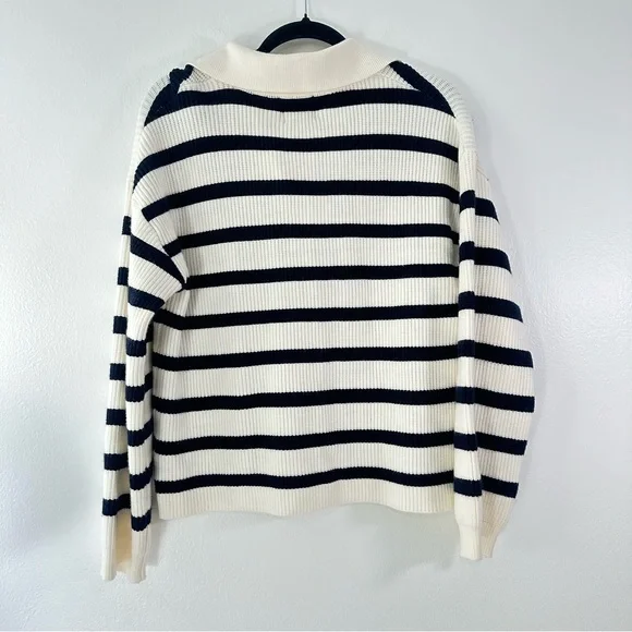 Elie Tahari Women’s Striped Knit Pullover Sweater Collared V-Neck Black White L - Picture 5 of 5